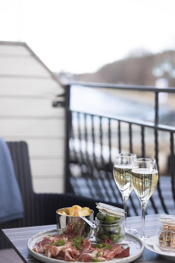 Atellet Hotell Norrtälje エクステリア 写真